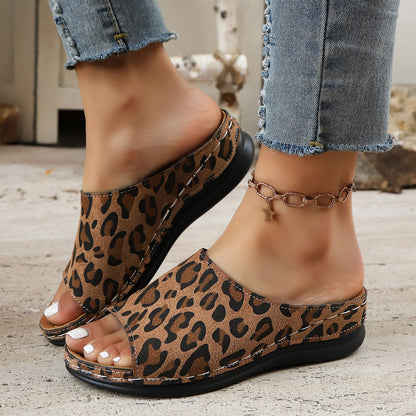 Sandalias Ortopédicos Clásicos con Estilo Atemporal