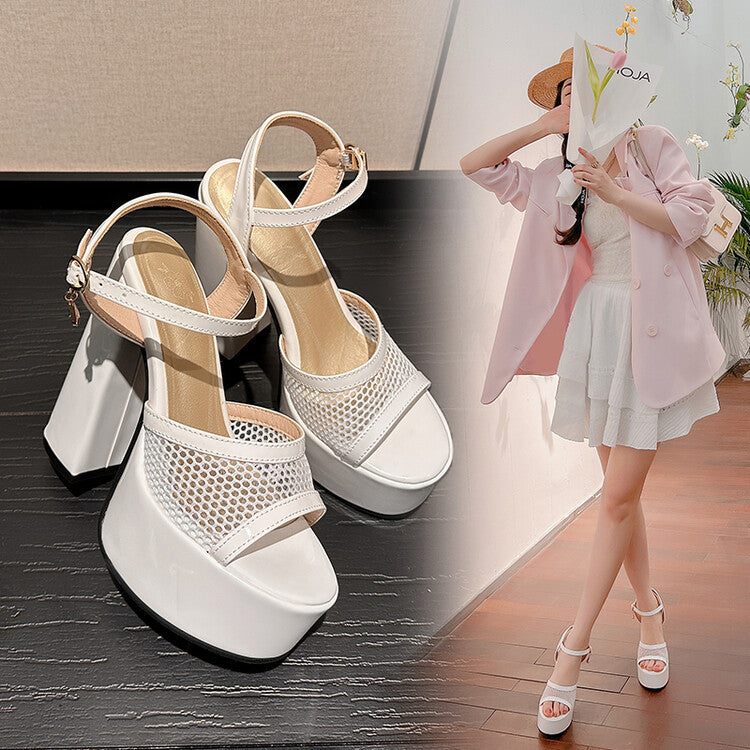 Sandalias Ortopédicos Clásicos con Estilo Atemporal