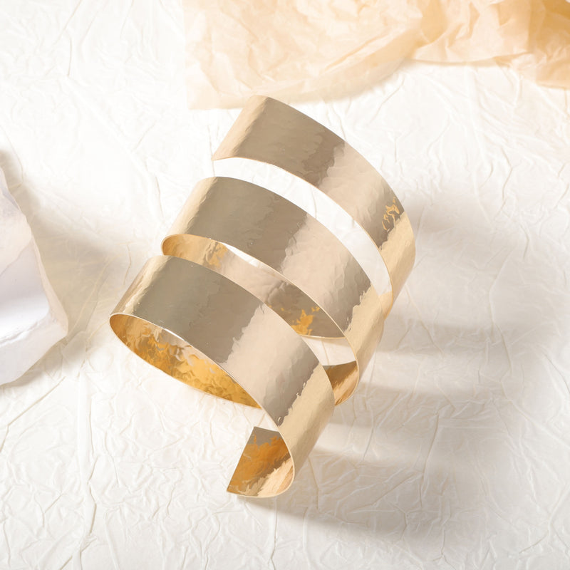 Pulsera clásico con encanto atemporal