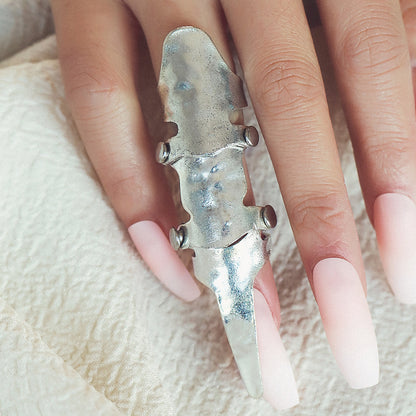 Anillo impresionante para uso diario