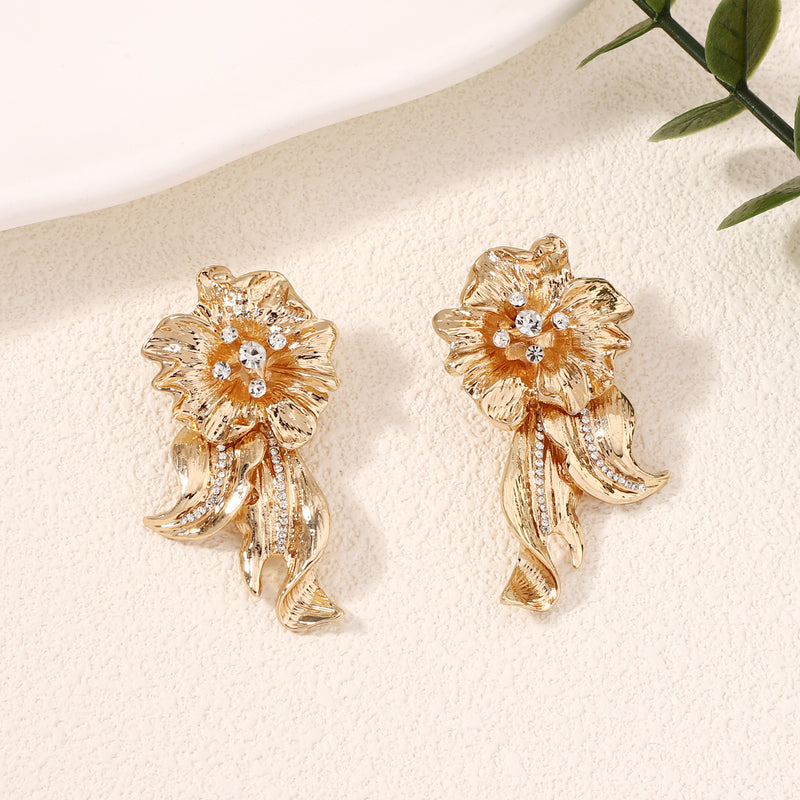 Pendiente artesanal delicado