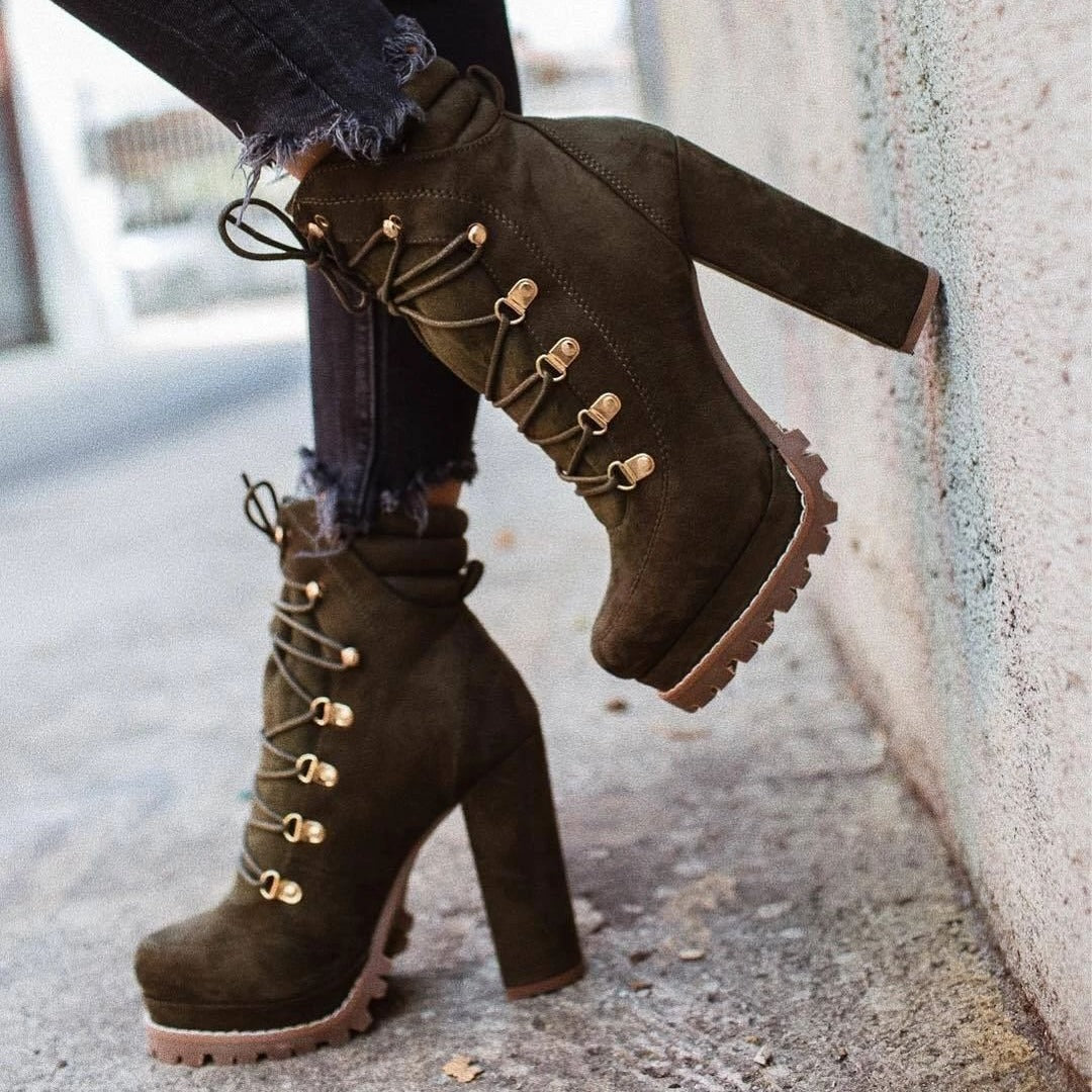 Botas ortopédicas de inspiración vintage
