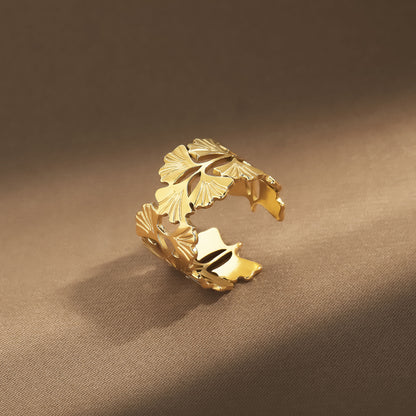 Oro Anillo hermoso con estilo único