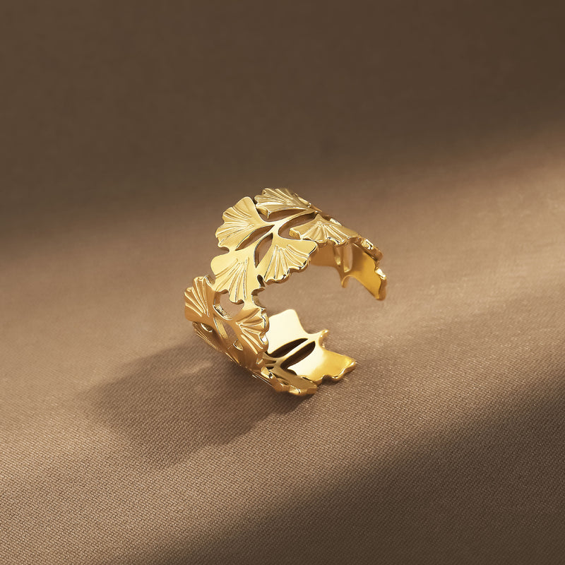 Oro Anillo hermoso con estilo único