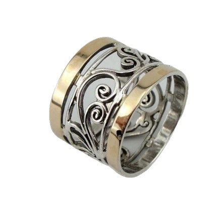 Anillo impresionante para uso diario