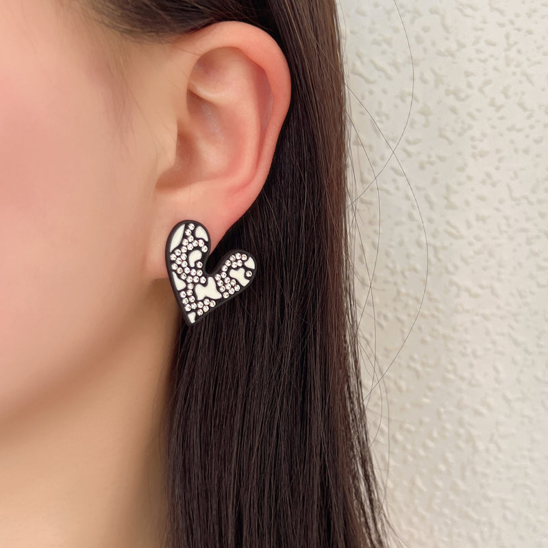 Pendiente artesanal delicado