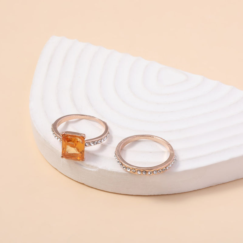 Anillo impresionante para uso diario