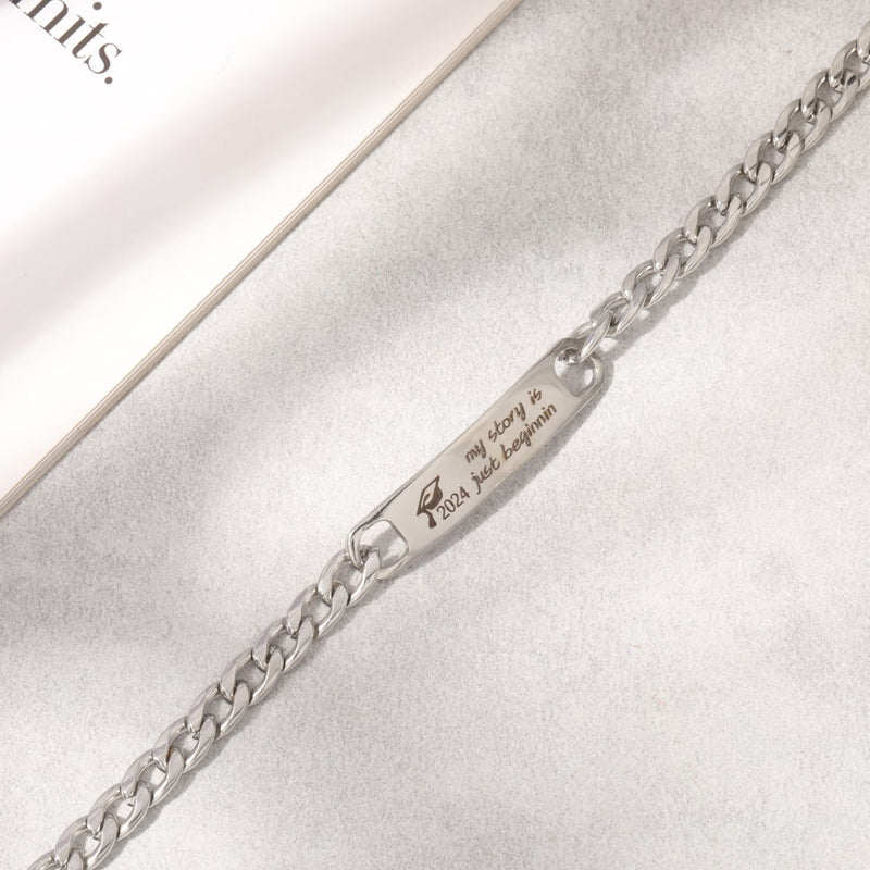 Pulsera clásico con encanto atemporal