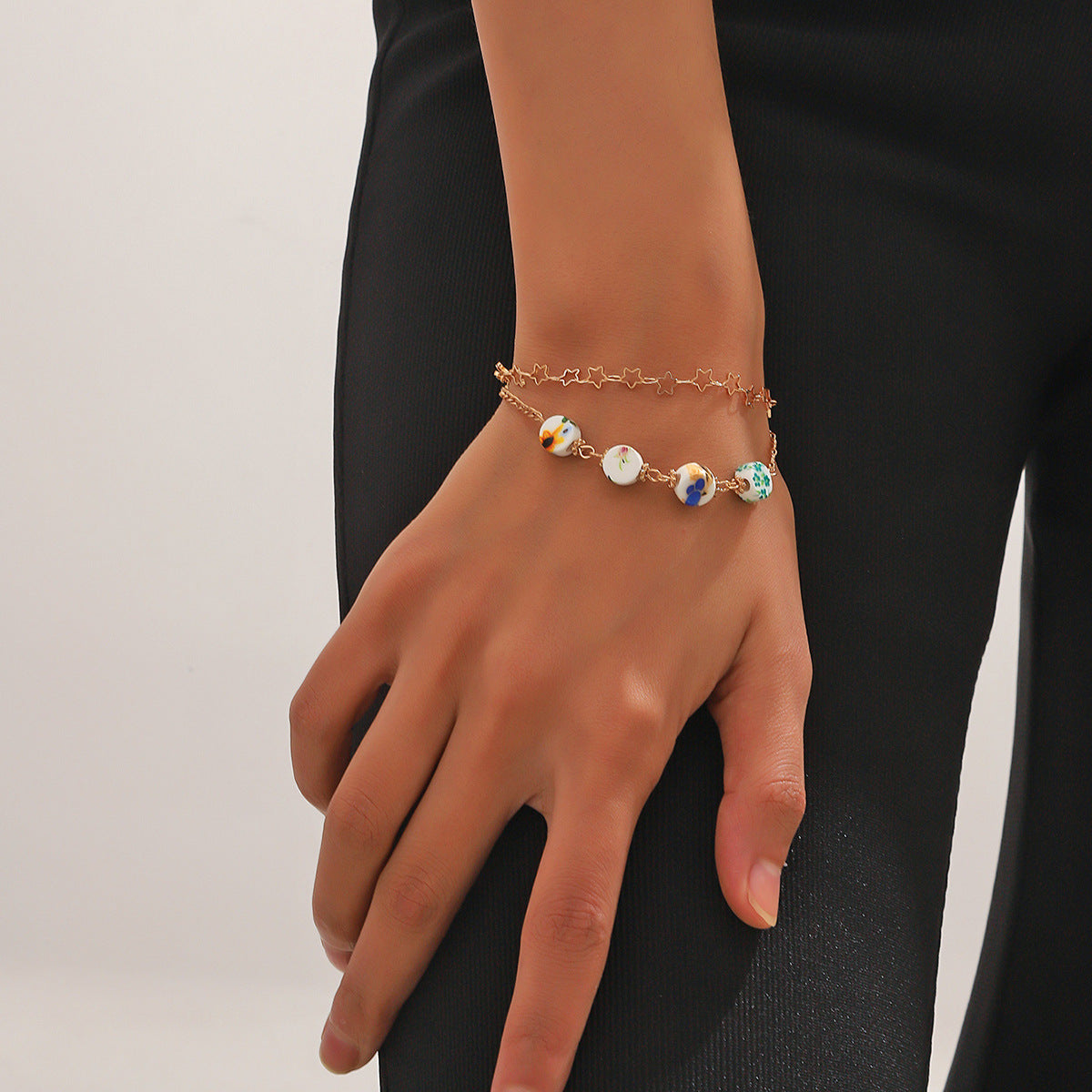 Pulsera clásico con encanto atemporal