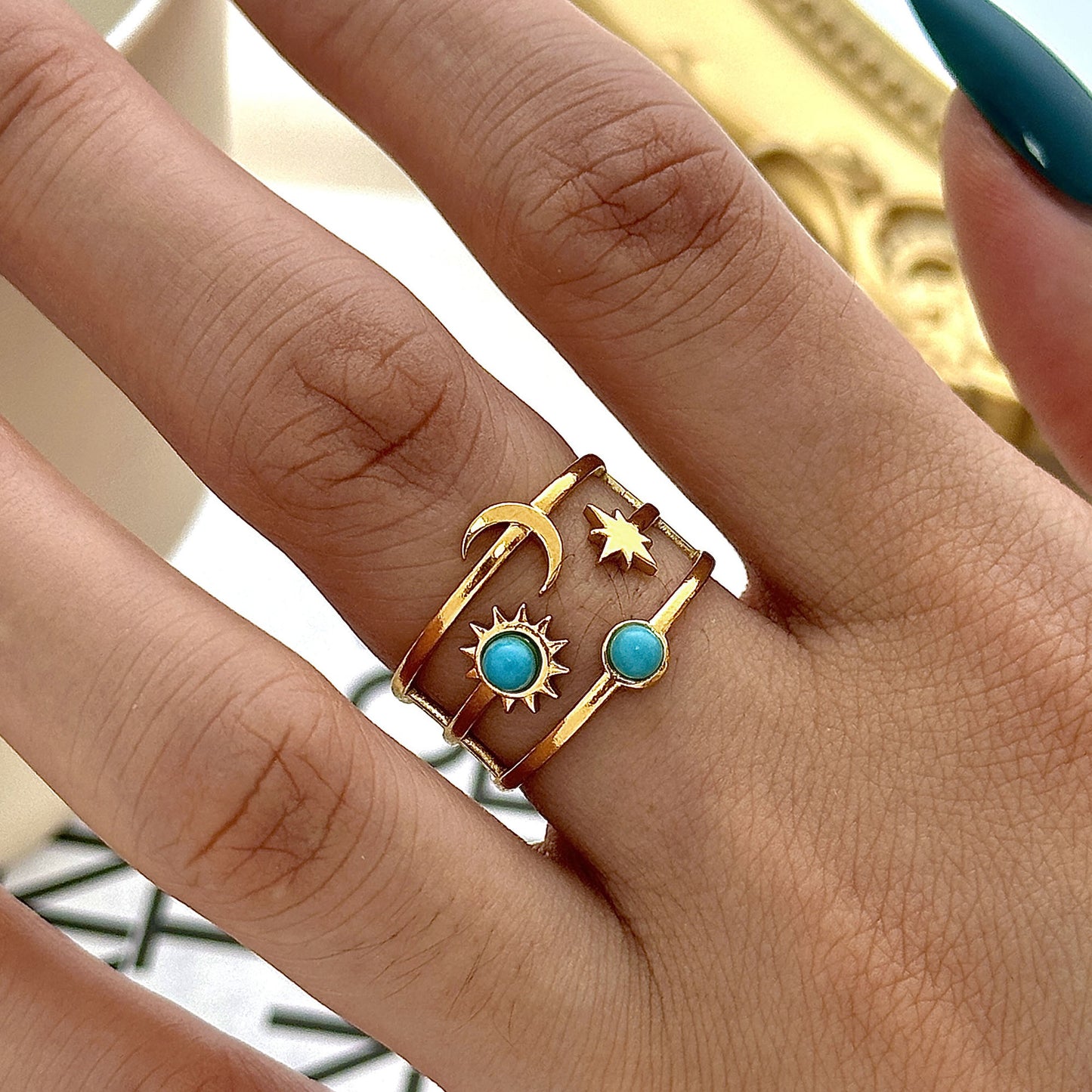 Oro Pulsera hermoso con estilo único