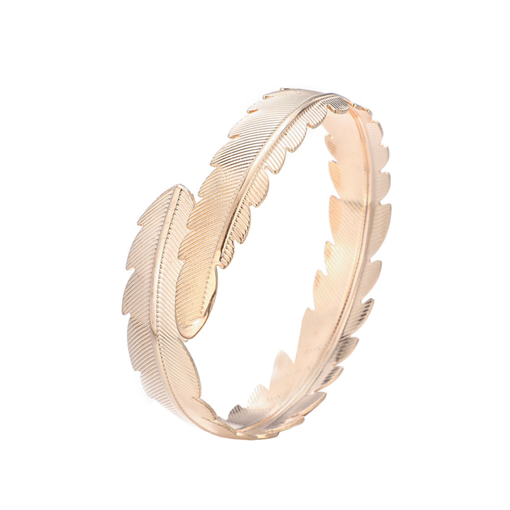 Pulsera clásico con encanto atemporal