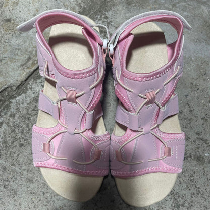 Sandalias Ortopédicos Clásicos con Estilo Atemporal