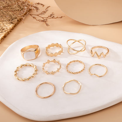 Oro Anillo clásico con encanto atemporal