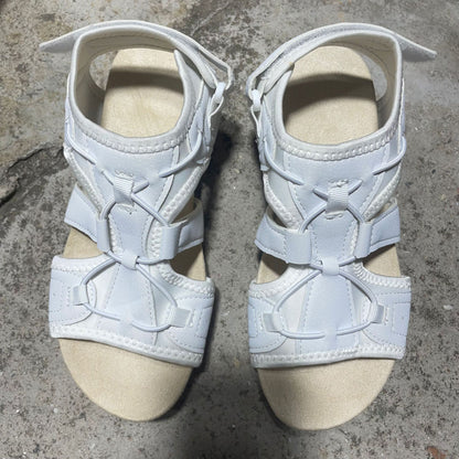 Sandalias Ortopédicos Clásicos con Estilo Atemporal