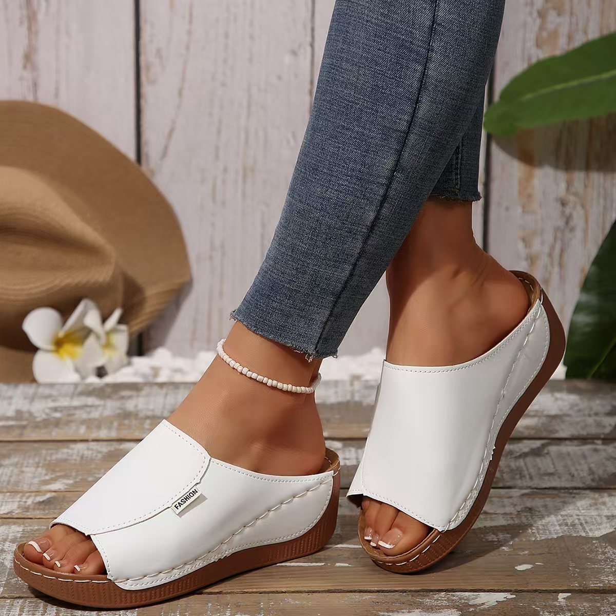 Sandalias Ortopédicos Clásicos con Estilo Atemporal