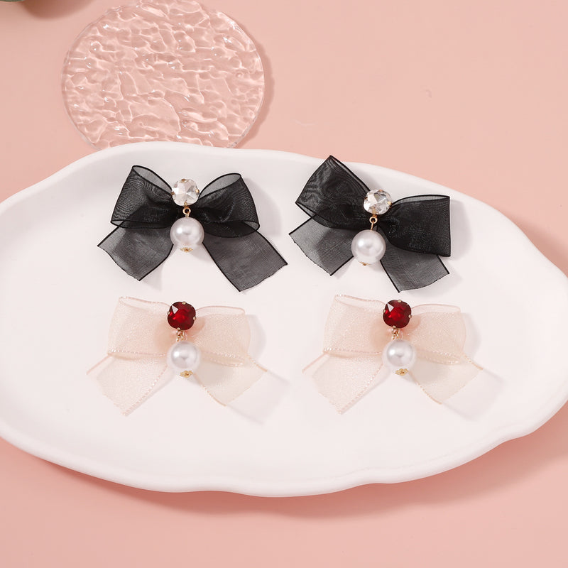 Pendiente clásico con encanto atemporal