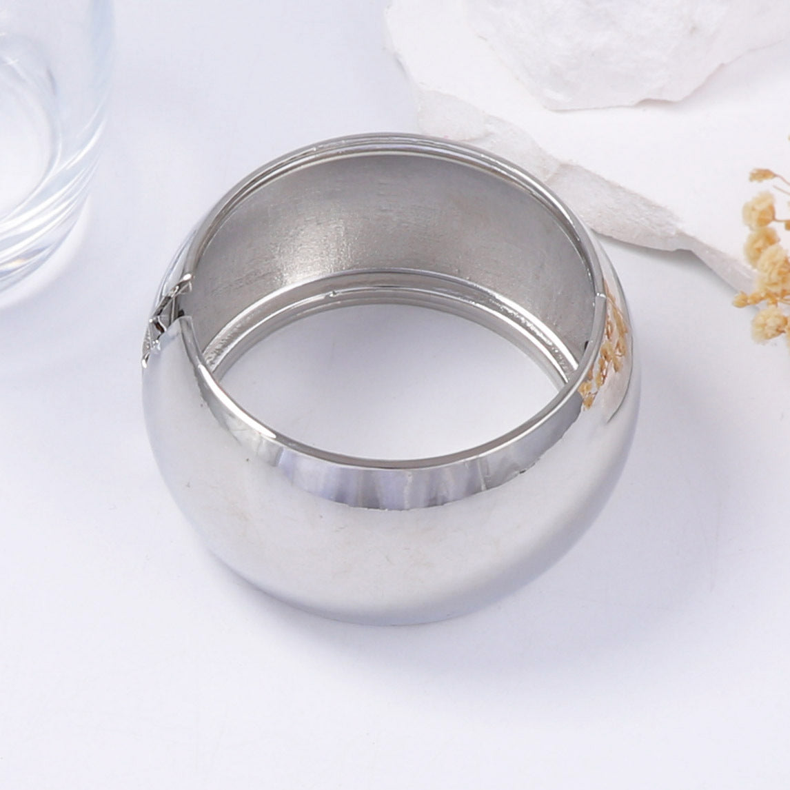 Pulsera hermoso con estilo único