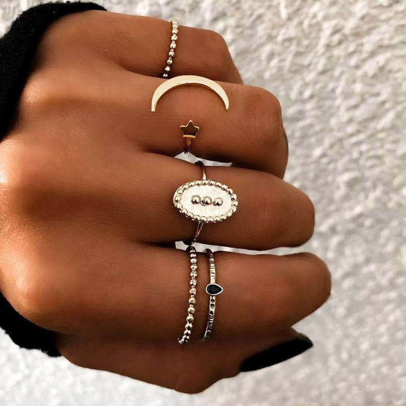 Anillo clásico con encanto atemporal