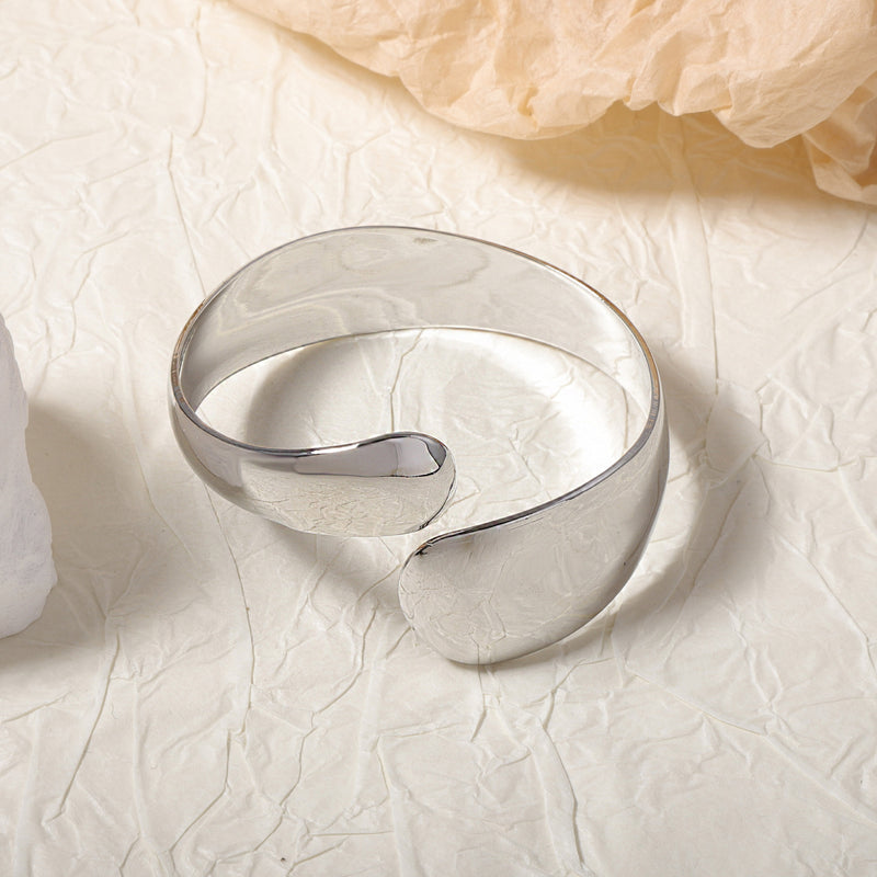 Pulsera hermoso con estilo único