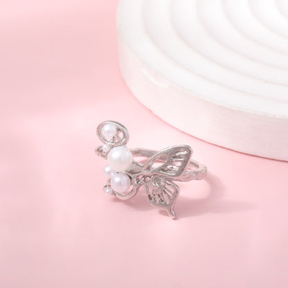 Perla Anillo hermoso con estilo único