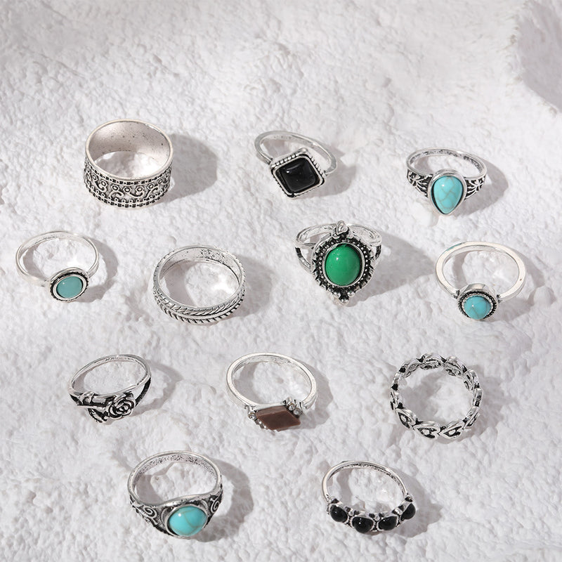 Anillo clásico con encanto atemporal