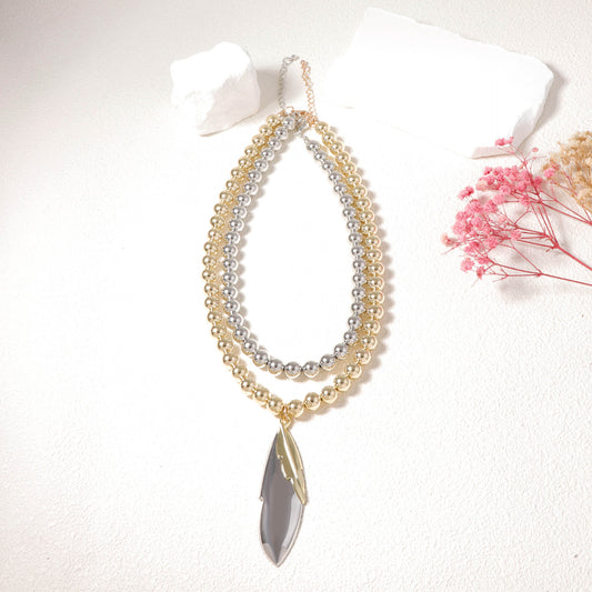 Collar hermoso con estilo único