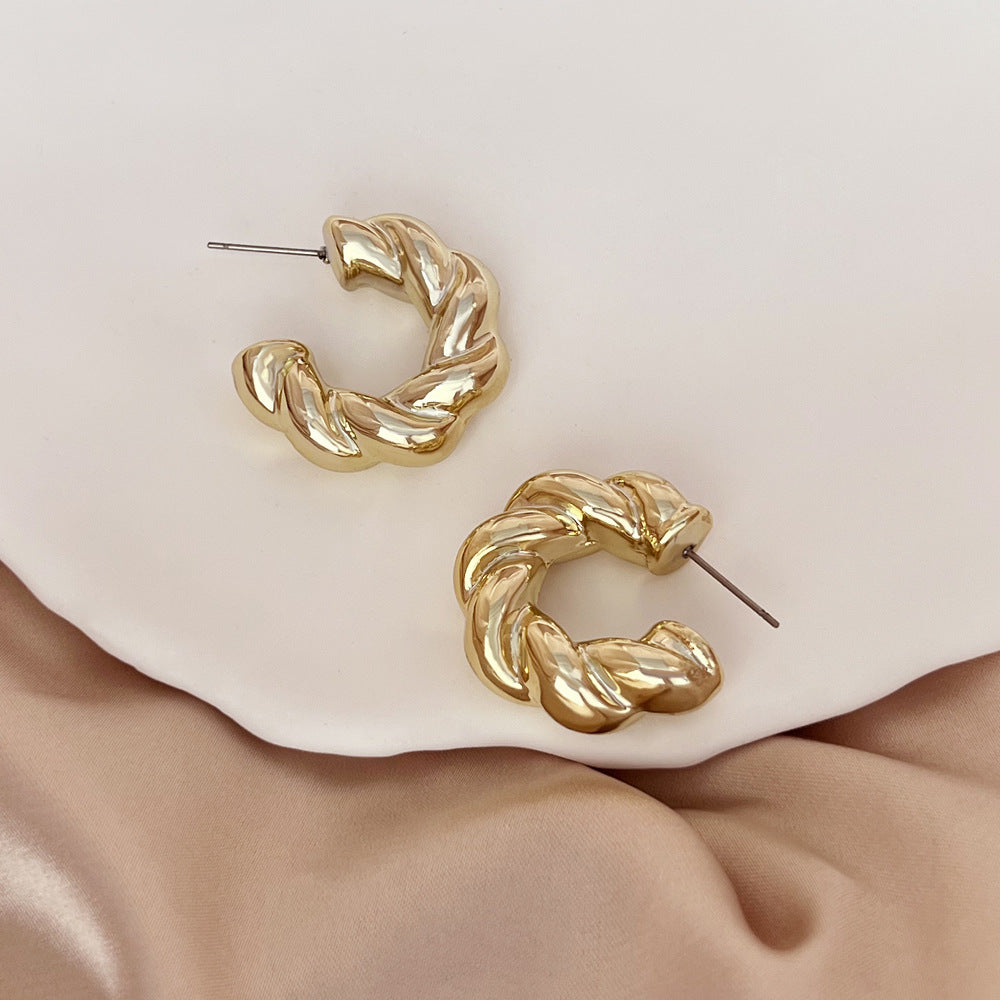 Pendiente artesanal delicado