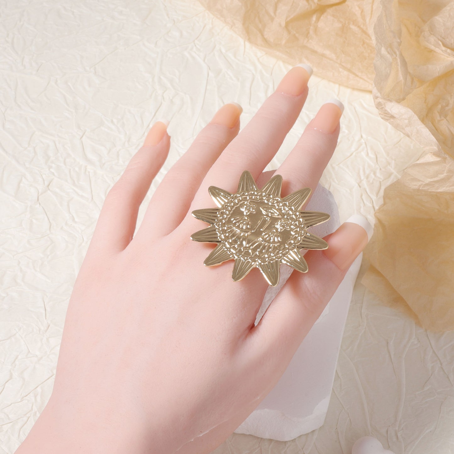 Anillo artesanal delicado