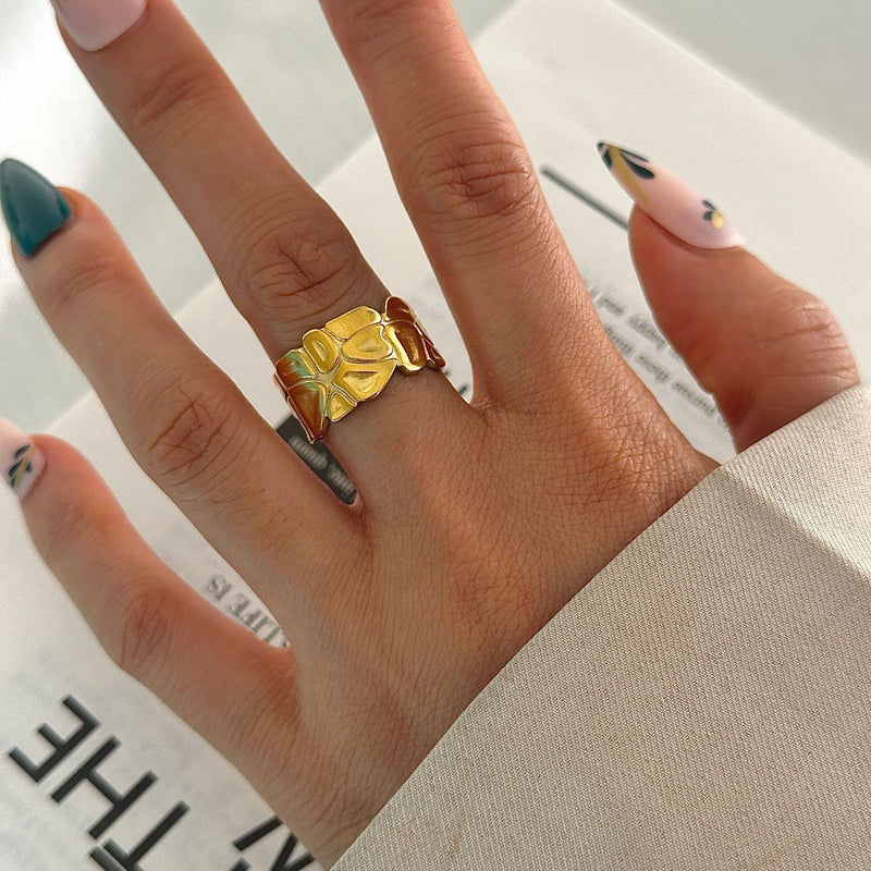 Oro Anillo elegante para toda ocasión