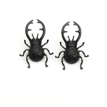 Pendiente clásico con encanto atemporal