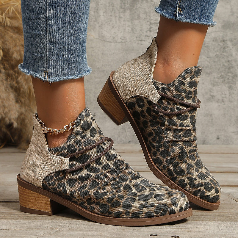 Zapatos Ortopédicos Clásicos con Estilo Atemporal
