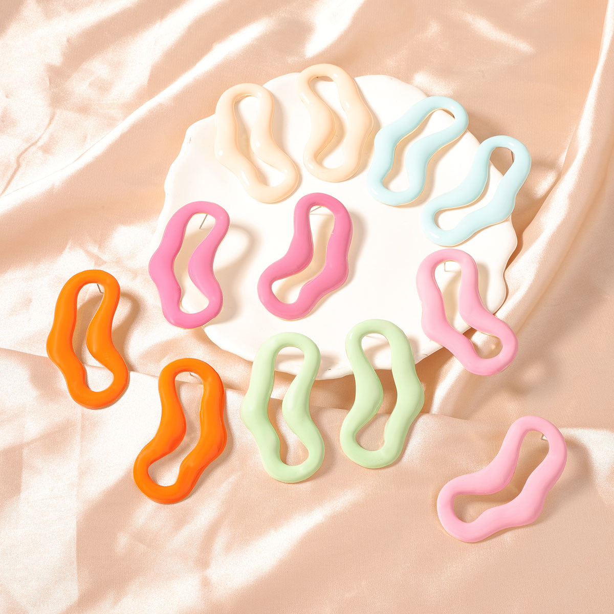 Pendiente clásico con encanto atemporal