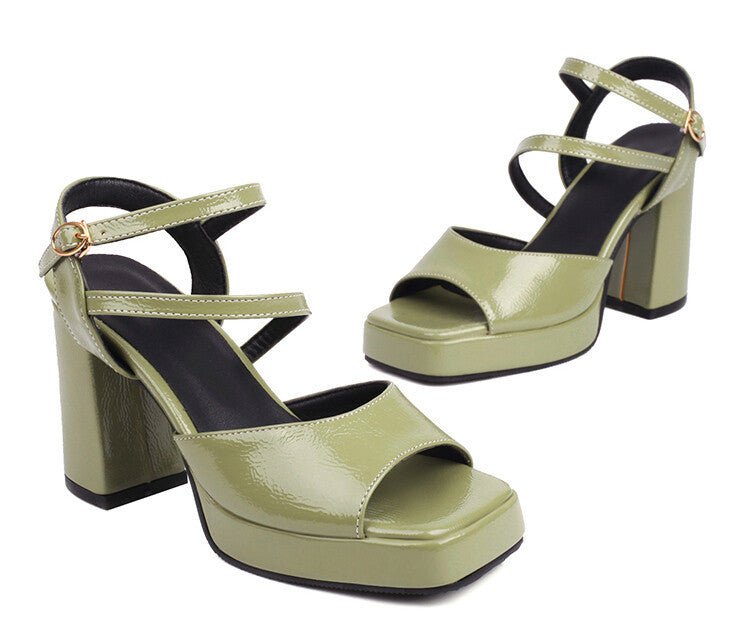 Sandalias Ortopédicos Clásicos con Estilo Atemporal