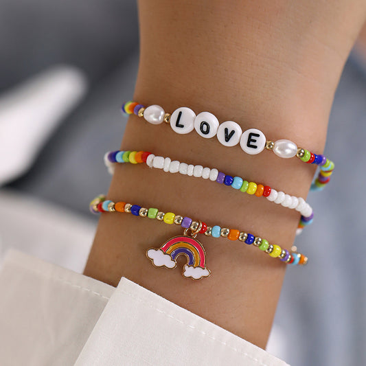 Pulsera clásico con encanto atemporal