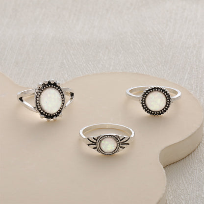 Anillo clásico con encanto atemporal