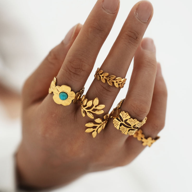 Oro Anillo hermoso con estilo único