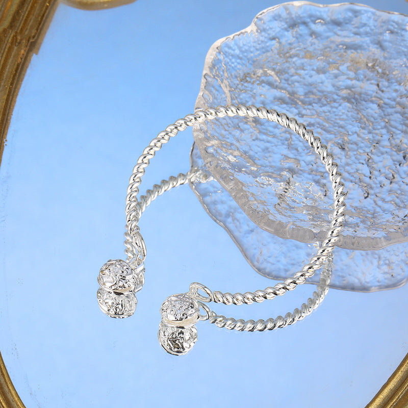 Pulsera hermoso con estilo único