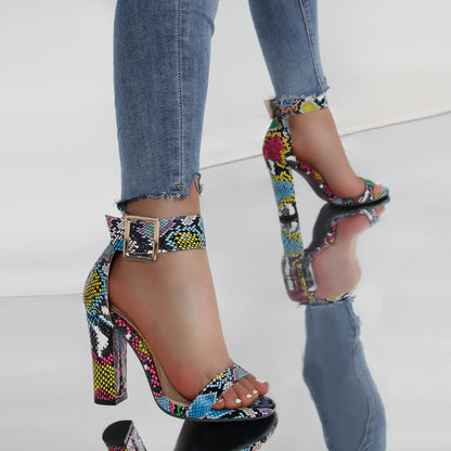 Sandalias Ortopédicos Clásicos con Estilo Atemporal