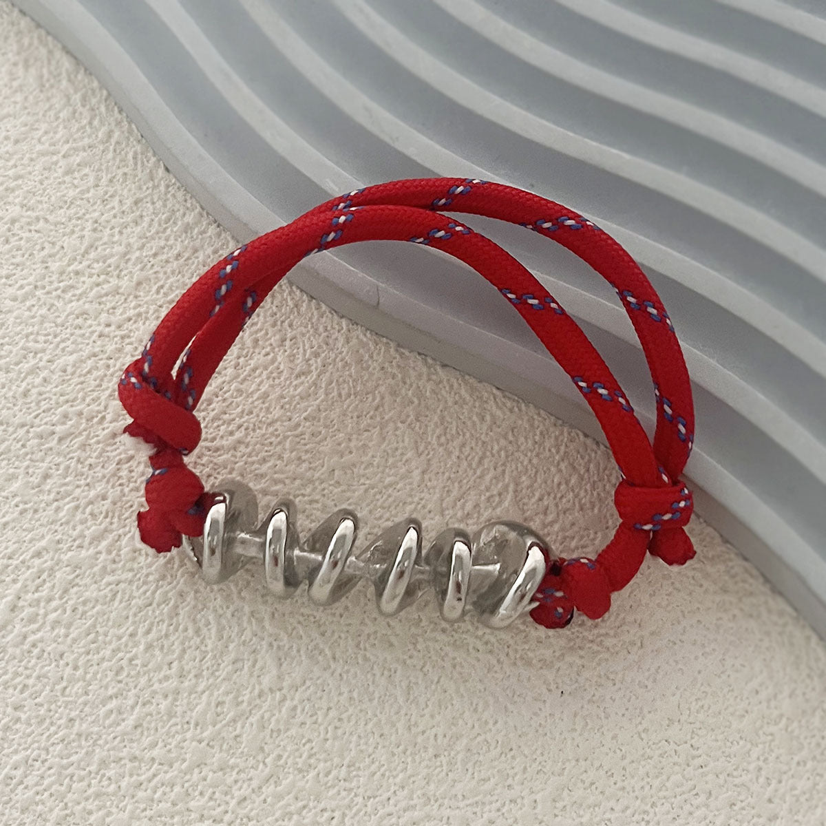 Pulsera hermoso con estilo único