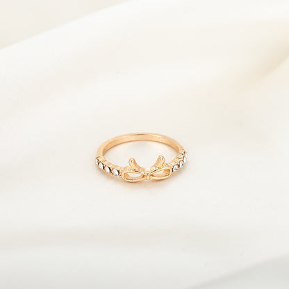 Anillo clásico con encanto atemporal