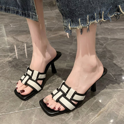 Sandalias Ortopédicos Clásicos con Estilo Atemporal
