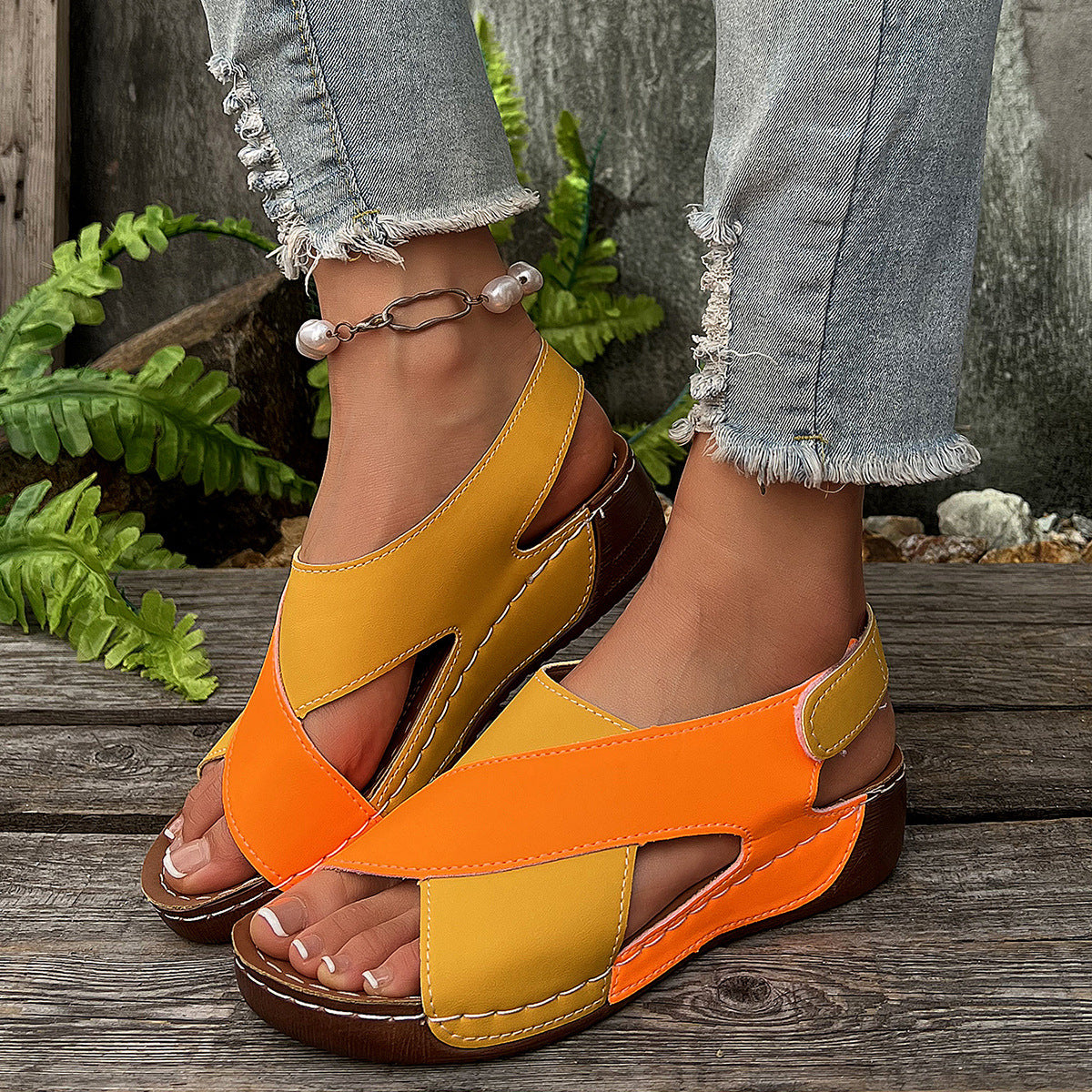 Sandalias Ortopédicos Clásicos con Estilo Atemporal