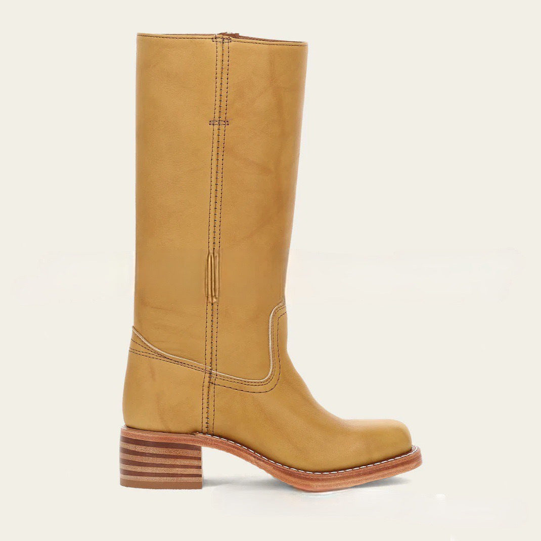 Botas ortopédicas elegantes para un look moderno