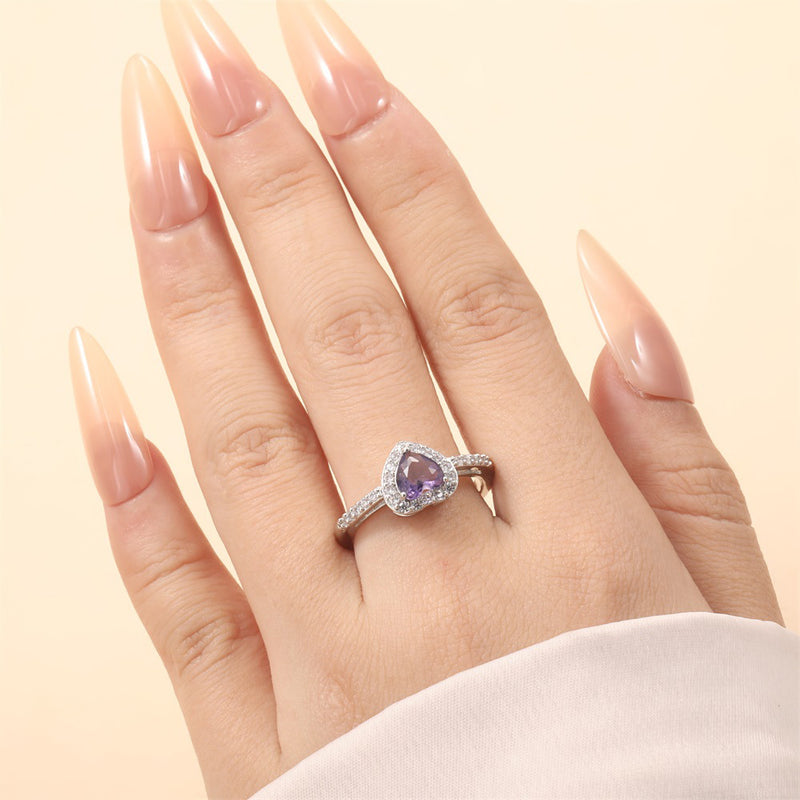 Anillo hermoso con estilo único