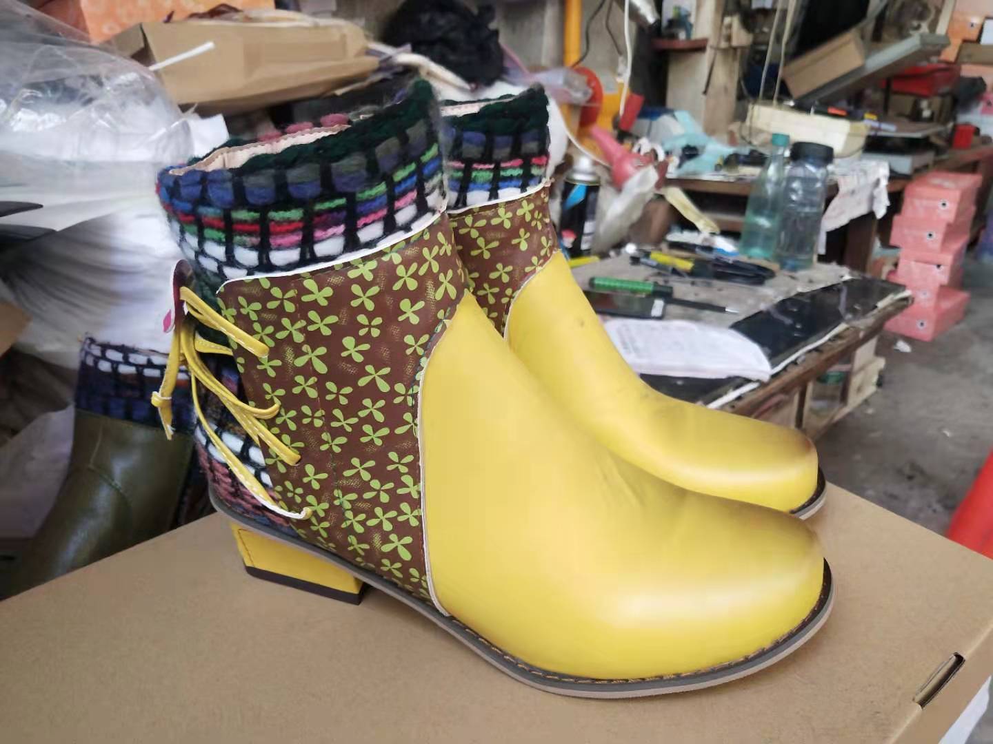 Botas Ortopédicos de Inspiración Vintage