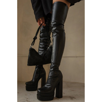 Botas ortopédicas elegantes para un look moderno