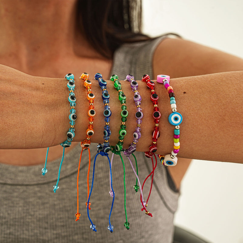 Pulsera clásico con encanto atemporal