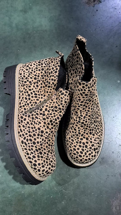 Botas Ortopédicos Elegantes con Look Moderno