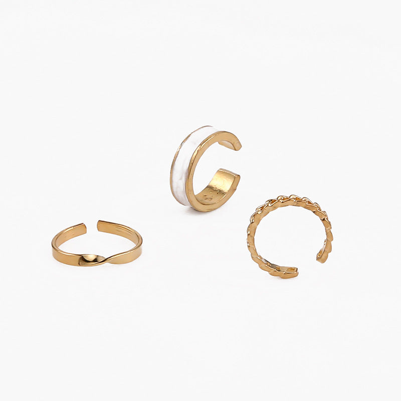 Anillo clásico con encanto atemporal