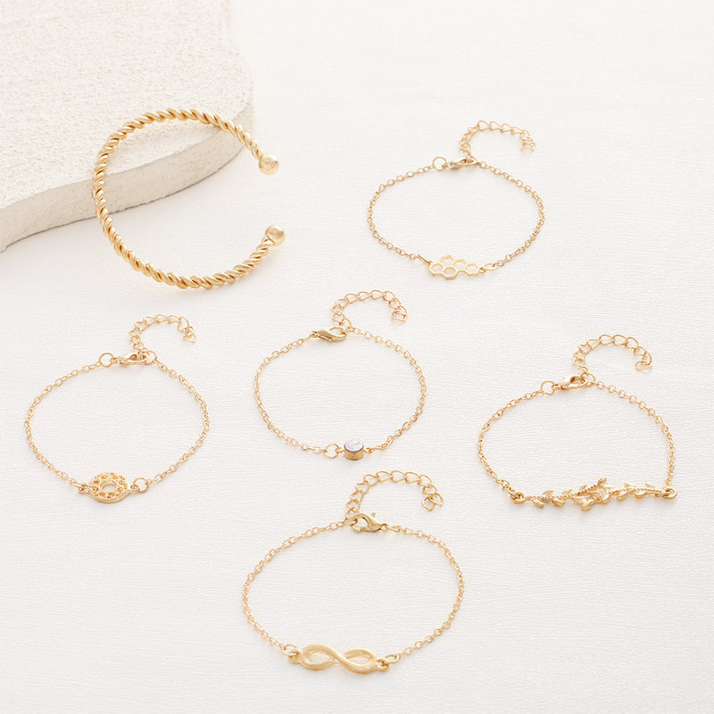 Pulsera clásico con encanto atemporal